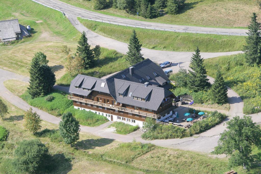 Готель Berggasthaus Kandelhof Rohr  Екстер'єр фото